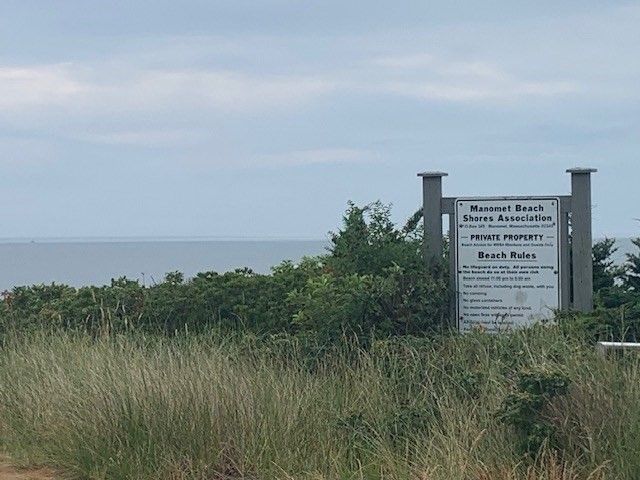 28 Manomet Beach Blvd, Plymouth, MA 02360