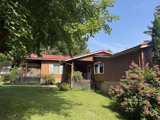 24691 Embay AVENUE, Tomah, WI 54660