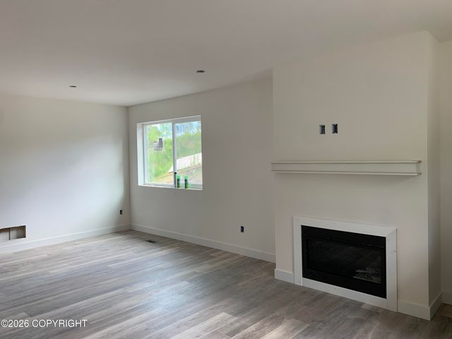 6520 S Lark Circle, Wasilla, AK 99623
