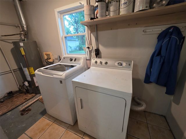 1619 E 29th Street, Des Moines, IA 50317