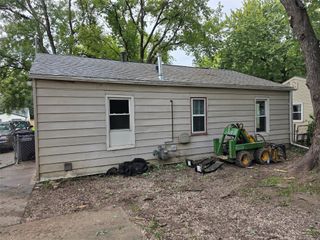 1619 E 29th Street, Des Moines, IA 50317