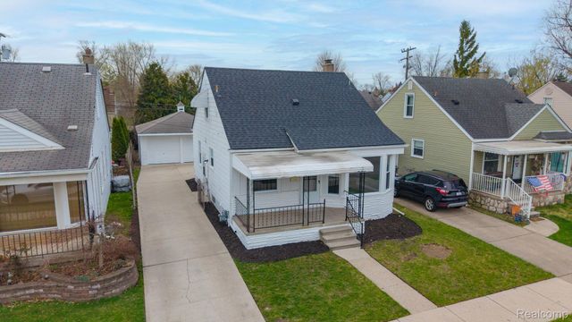 437 Mayflower Avenue, Lincoln Park, MI 48146