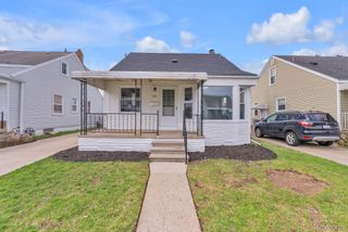 437 Mayflower Avenue, Lincoln Park, MI 48146