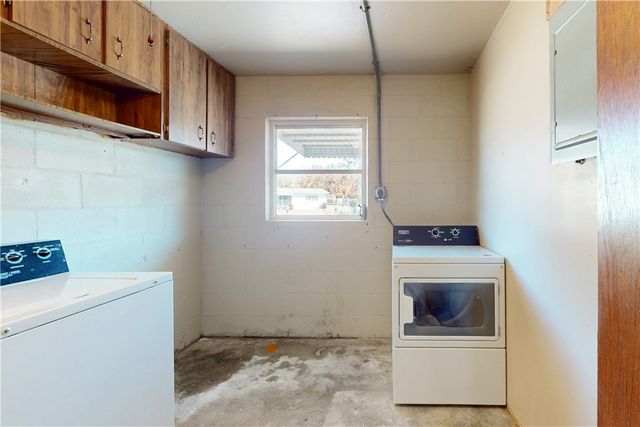 2233 2nd Street SW, Vero Beach, FL 32962