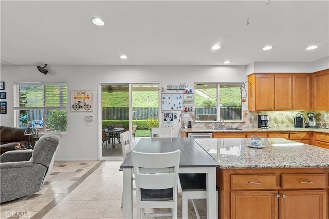 29076 High Sierra, Saugus, CA 91390