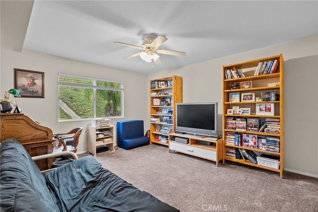 29076 High Sierra, Saugus, CA 91390