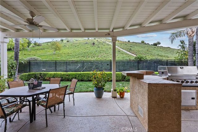 29076 High Sierra, Saugus, CA 91390