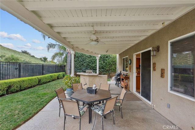 29076 High Sierra, Saugus, CA 91390