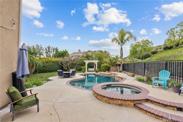 29076 High Sierra, Saugus, CA 91390