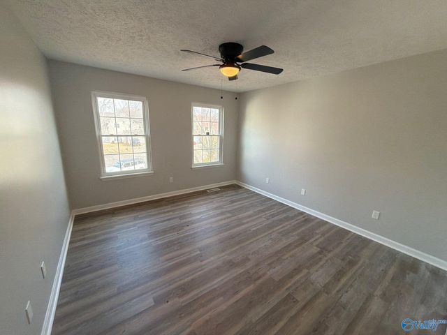 103 Kestrel Court, Huntsville, AL 35824