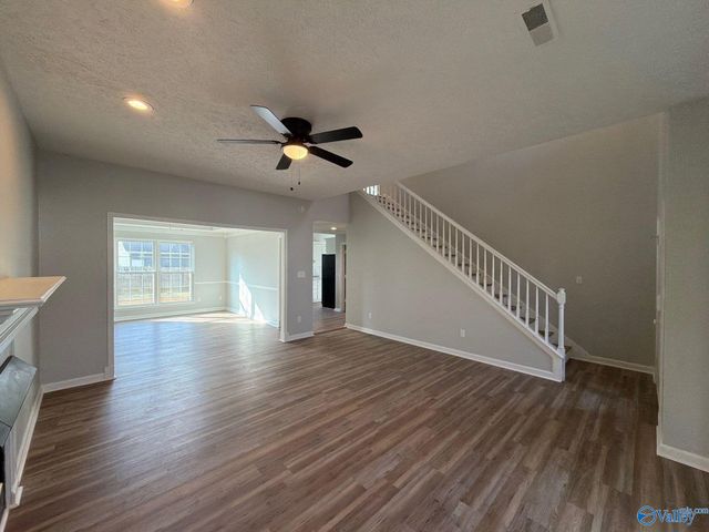 103 Kestrel Court, Huntsville, AL 35824