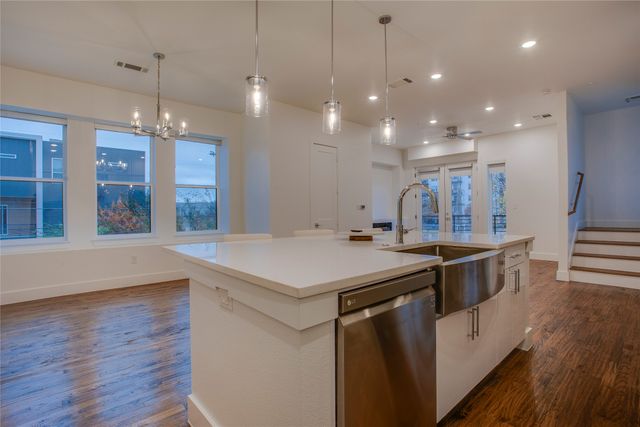 1804 Ripley Street 101, Dallas, TX 75204