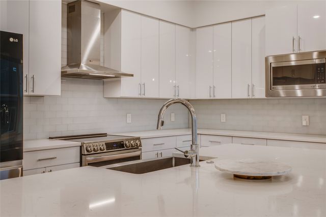 1804 Ripley Street 101, Dallas, TX 75204