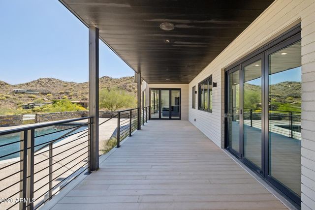 8200 N CHARLES Drive, Paradise Valley, AZ 85253