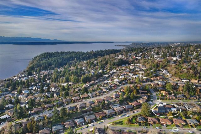 8812 41st Avenue SW, Seattle, WA 98136