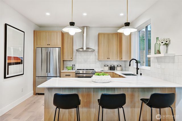 8812 41st Avenue SW, Seattle, WA 98136