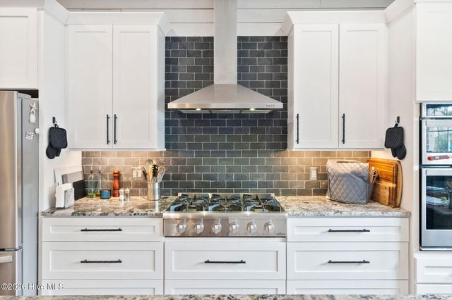 1001 Primivera Court W, Wilmington, NC 28409