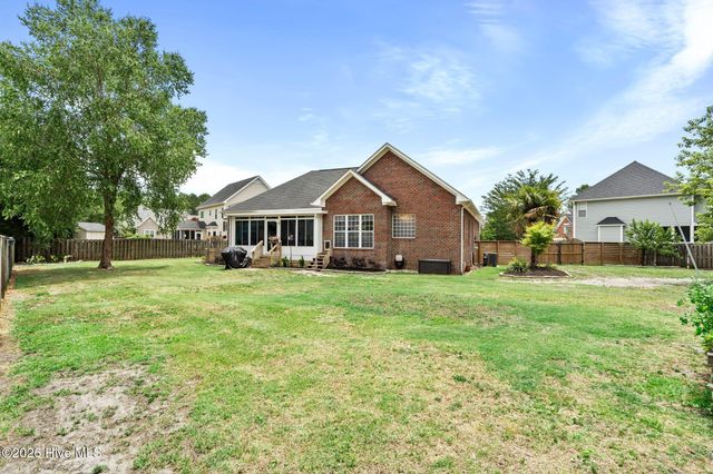 1001 Primivera Court W, Wilmington, NC 28409