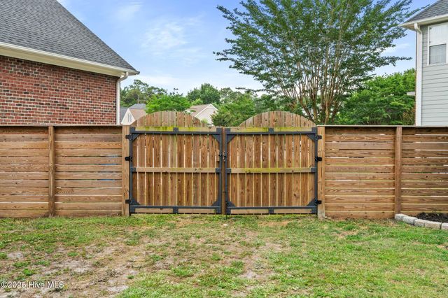 1001 Primivera Court W, Wilmington, NC 28409