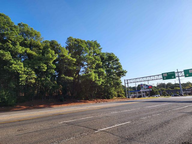 440 Whiteside Rd., Tyler, TX 75702