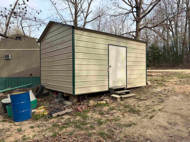 187 Valleywood Lane, Salem, AR 72576