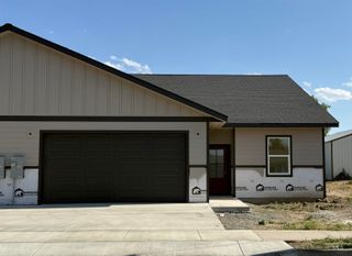 606 Warner Ave A, Lewiston, ID 83501