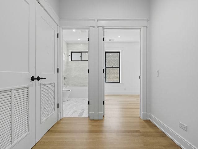 2471 N Clybourn Avenue 1, Chicago, IL 60614