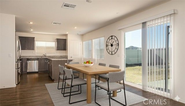 1455 Honor Way, Hemet, CA 92543