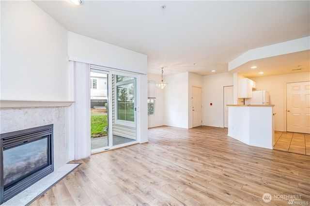 23790 SE Summerhill Lane, Issaquah, WA 98029