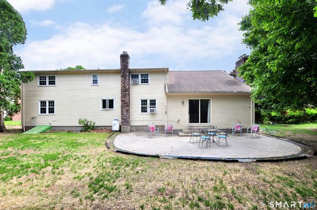 25 Hampshire Drive, Glastonbury, CT 06033