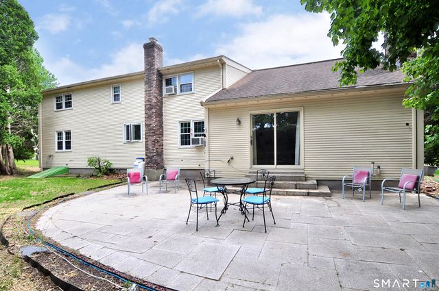 25 Hampshire Drive, Glastonbury, CT 06033
