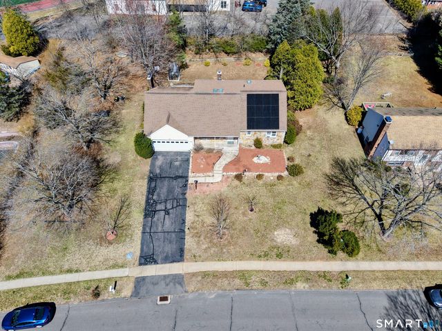 25 Hampshire Drive, Glastonbury, CT 06033