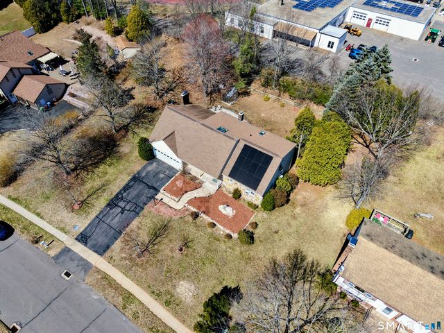 25 Hampshire Drive, Glastonbury, CT 06033