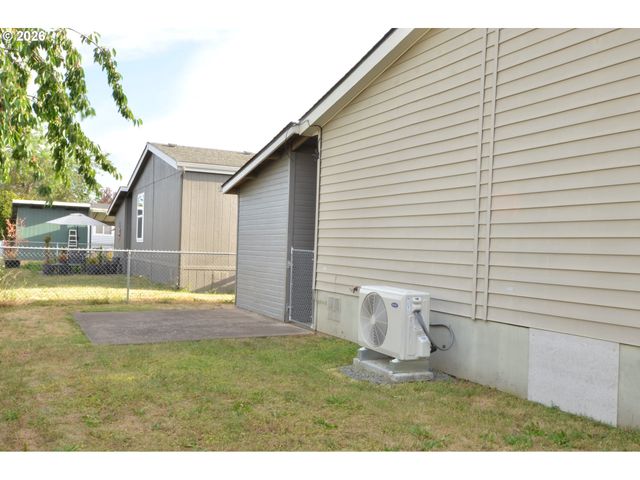 1699 N TERRY St 285, Eugene, OR 97402