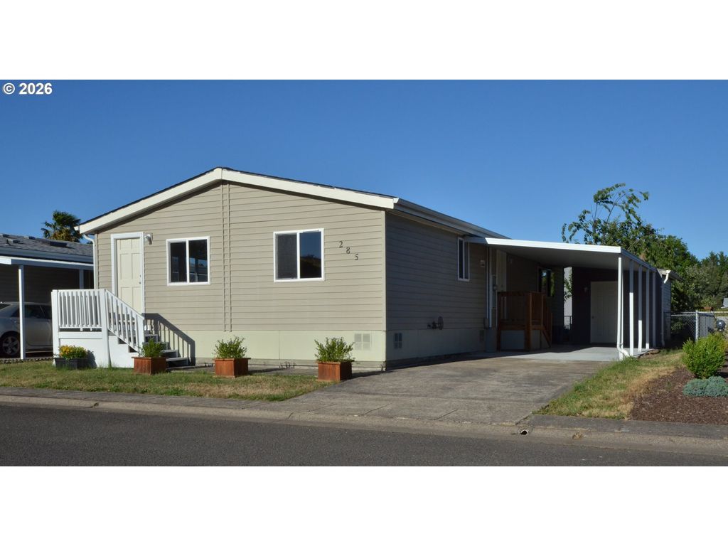 1699 N TERRY St 285, Eugene, OR 97402