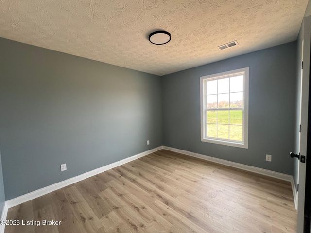 138 Iroquois Trail, Bloomfield, KY 40008