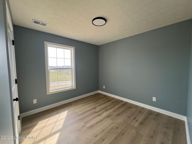 138 Iroquois Trail, Bloomfield, KY 40008