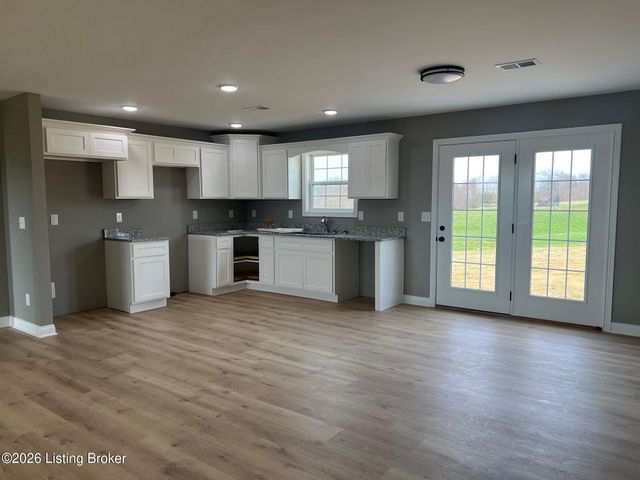 138 Iroquois Trail, Bloomfield, KY 40008