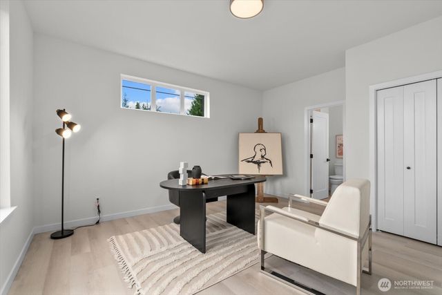 22012 SE 276th Place, Maple Valley, WA 98038