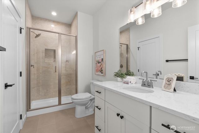 22012 SE 276th Place, Maple Valley, WA 98038