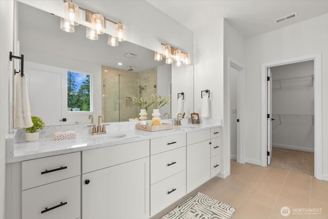 22012 SE 276th Place, Maple Valley, WA 98038
