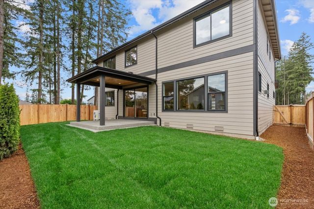 22012 SE 276th Place, Maple Valley, WA 98038