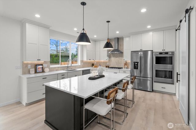 22012 SE 276th Place, Maple Valley, WA 98038