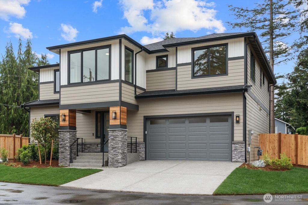 22012 SE 276th Place, Maple Valley, WA 98038