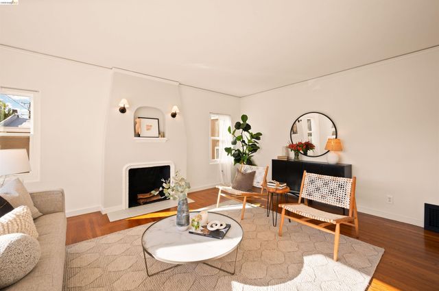 4722 Meldon Ave, Oakland, CA 94619