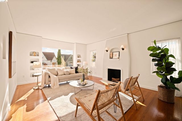 4722 Meldon Ave, Oakland, CA 94619