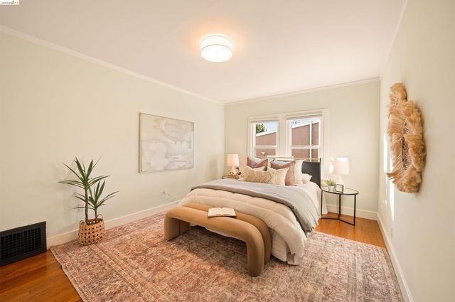 4722 Meldon Ave, Oakland, CA 94619