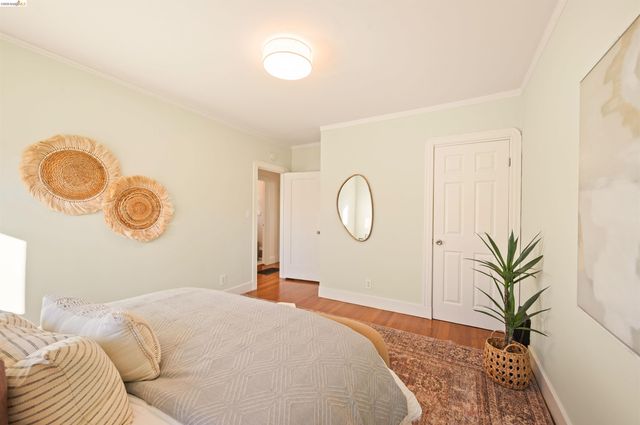 4722 Meldon Ave, Oakland, CA 94619