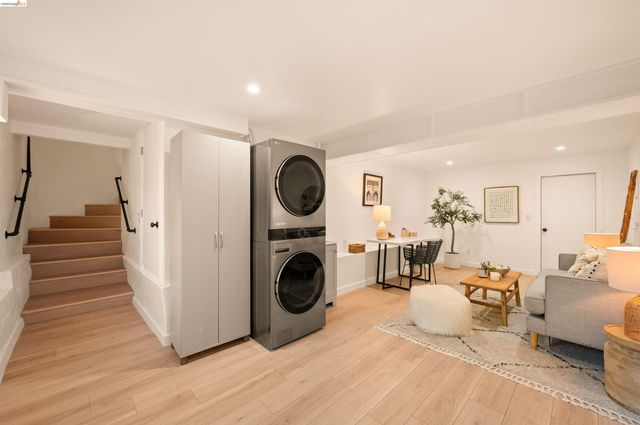 4722 Meldon Ave, Oakland, CA 94619