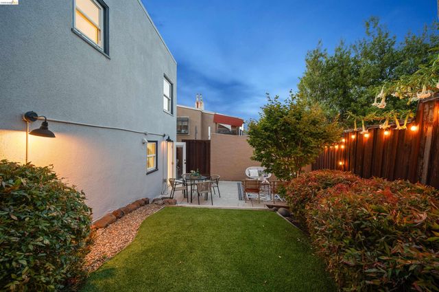 4722 Meldon Ave, Oakland, CA 94619